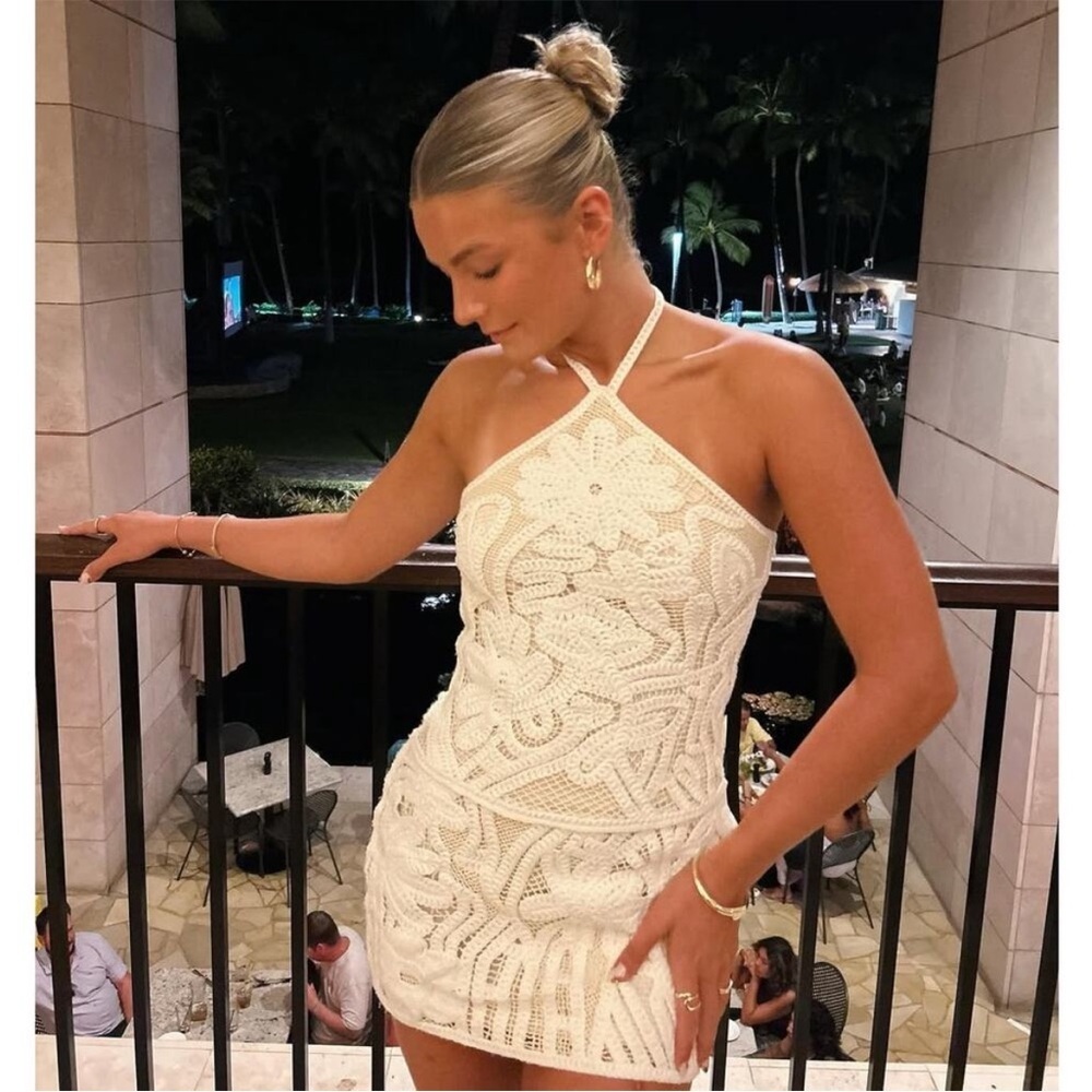 VIRAL NEW ! ZARA 2025 COLLECTION BLOGGER FAV DRESS 
M 
🚨FIRM PRICE NO DISCOUNT - Picture 7 of 15